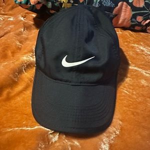 Women’s Nike hat